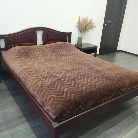 Apartment On Klochkovskaya 152A Kharkov Phòng bức ảnh