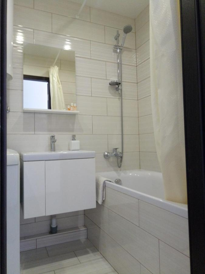Apartment On Klochkovskaya 152A Kharkov Ngoại thất bức ảnh